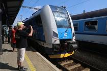 Představení nových vlaků ReioPanter, které budou jezdit na jihu Čech.
