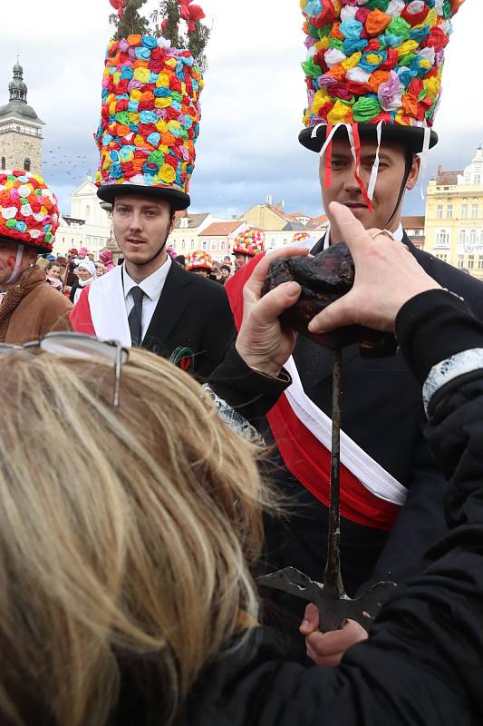 Konec masopustu v Českých Budějovicích.