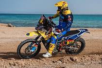 Motocyklový závodník Martin Michek na trati Rallye Dakar.