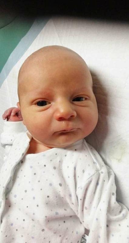 Petr a Zdenka Kotounovi jsou rodiči novorozeného Martina Kotouna. Narodil se 18. 6. 2020 v 5.16 h., vážil 3,69 kg. Poznávat svět bude v Českých Budějovicích.