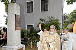 Slavný rodák Josef Bartoloměj Trillsam, zpovědník Marie Terezie, má v Rychnově u Nových Hradů znovu svůj pomník.