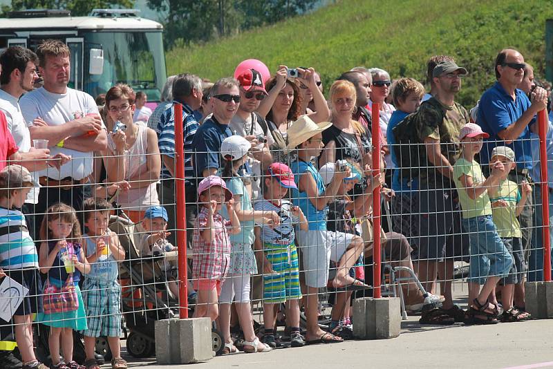 Den otevřených dveří na letišti v Českých Budějovicích