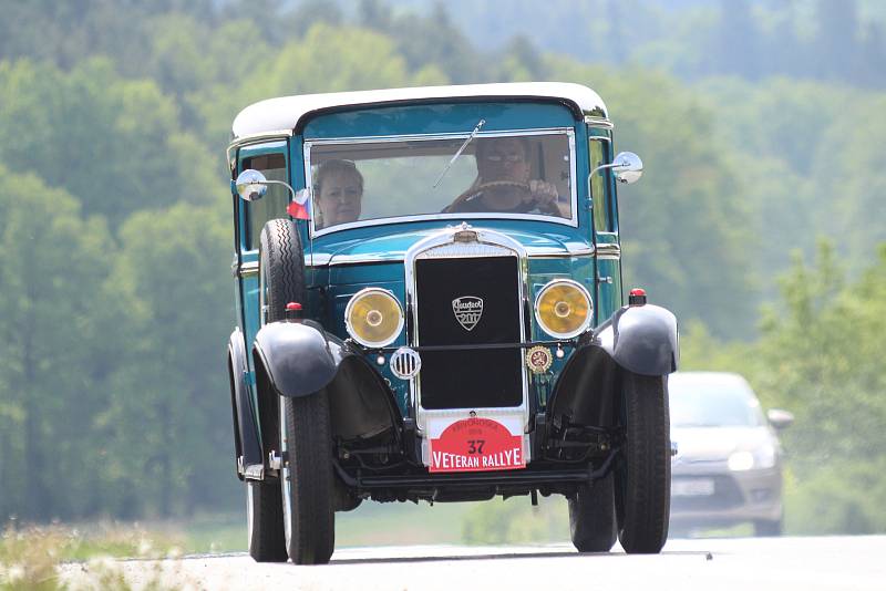Veteránská Rallye Křivonoska. Ilustrační foto.