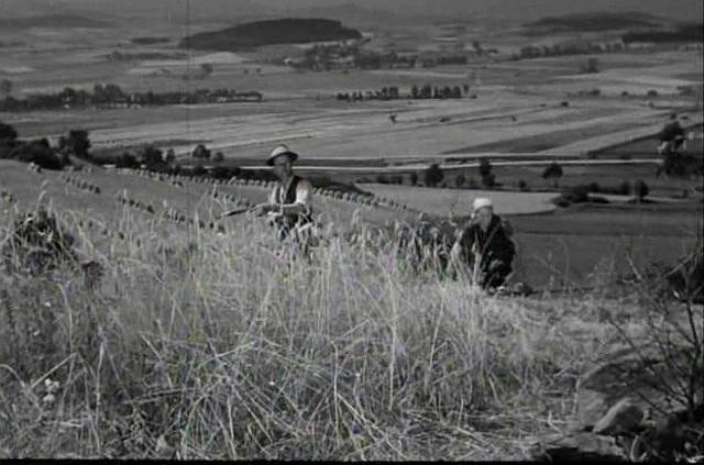 Filmová krajina z okolí Čepřovic, v pozadí je obec Kakovice.