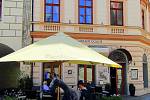 Devětatřicetiletý Pepa Nemrava z Borovan na Českobudějovicku nedá dopustit na restauraci Goldie na Žižkově náměstí v Táboře. Je to jeho srdeční záležitost.