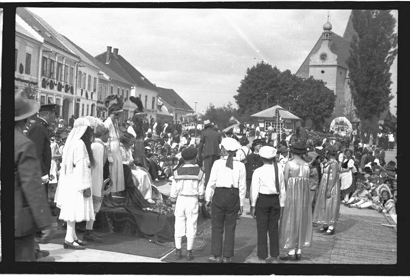 Novohradsko pohledem legendárních českokrumlovských fotografů Josefa a Františka Seidelových.