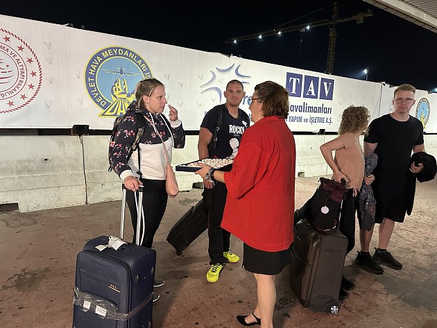 První cestující z budějovického letiště dorazili do Antalye v Turecku.