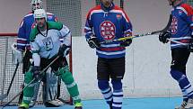 I druhé městské derby zvládla ve čtvrtfinále II. NHbL lépe Betonova. Porazila Pedagog České Budějovice 4:1 a v roli obhájce titulu postoupila do semifinále play off.