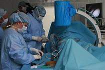 Artroskopická operace kyčelního kloubu na ortopedii v českobudějovické nemocnici.
