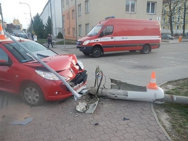 Hasiči vyjížděli v pátek v podvečer k dopravní nehodě v Českých Budějovicích.