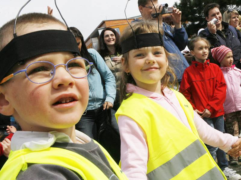 Den země ve čtvrtek odpoledne oslavily i děti a jejich rodiče v mateřské škole Františka Ondříčka na sídlišti Vltava.