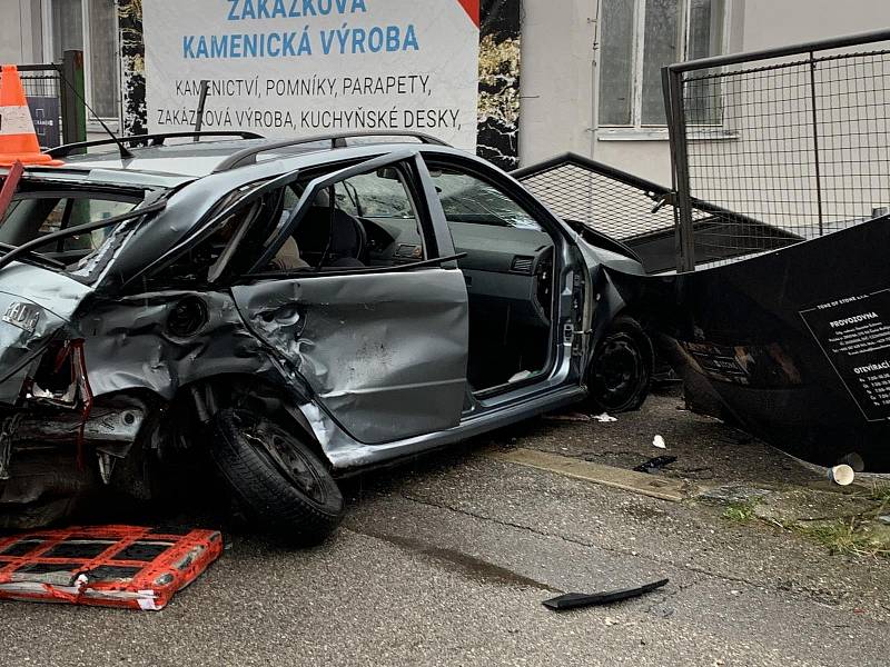 Tragická sobotní nehoda na Pražské třídě.