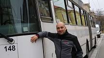 Poslední jízda autobusu Karosa číslo 18 v Českých Budějovicích. Na snímku s řidičem Matyášem Palkovičem.