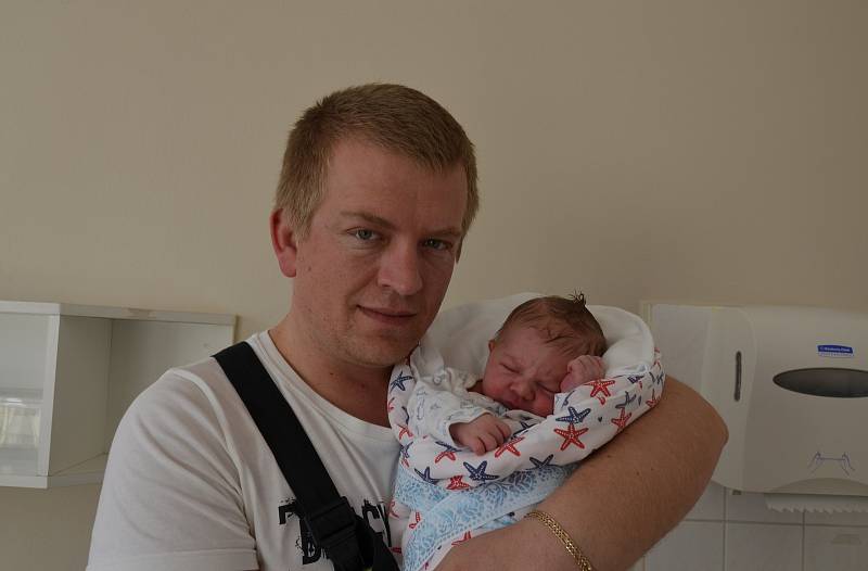 Jaroslav Brejcha z Nalžovských Hor. Syn Jany Bártové a Jaroslava Brejchy se narodil  11. 3. 2020 v 00.36 h. Při narození vážil 3,20 kg. Doma se na brášku těšili sourozenci.