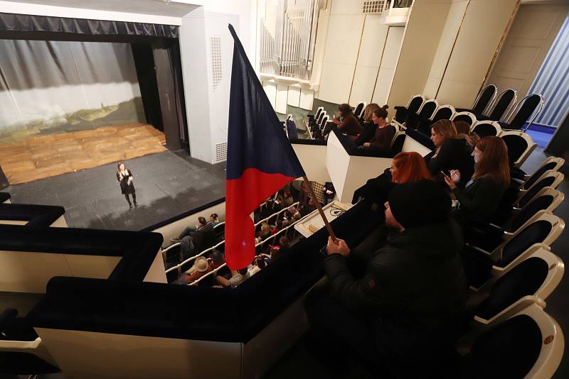 Demonstrace studentů - Vyjdi ven v Českých Budějovicích