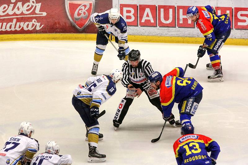 Motor hostil v play off hokejisty z Kladna.