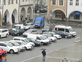Parkování v centru Českých Budějovic. Ilustrační foto.
