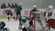 David servis ČB v krajské lize přehrál na svém ledě hokejisty Milevska 8:1.