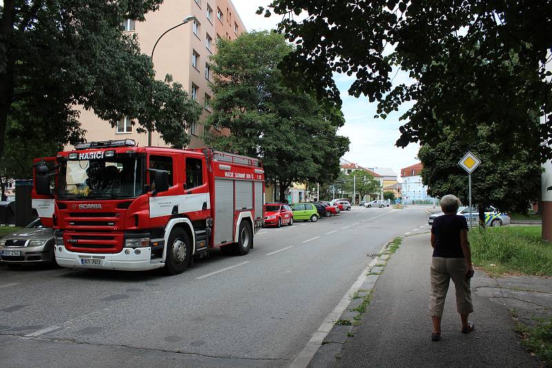 Policie uzavřela v Českých Budějovicích ulici L.M. Pařízka.