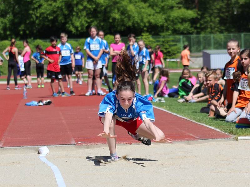 Sokol České Budějovice pořádal ve čtvrtek 18. května Štafetový pohár. Krajského finále se zúčastnilo kolem tří set dětí.