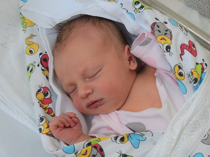 Amélie Pachtová, 15.3.2023, 3700 g, 50 cm, Tábor