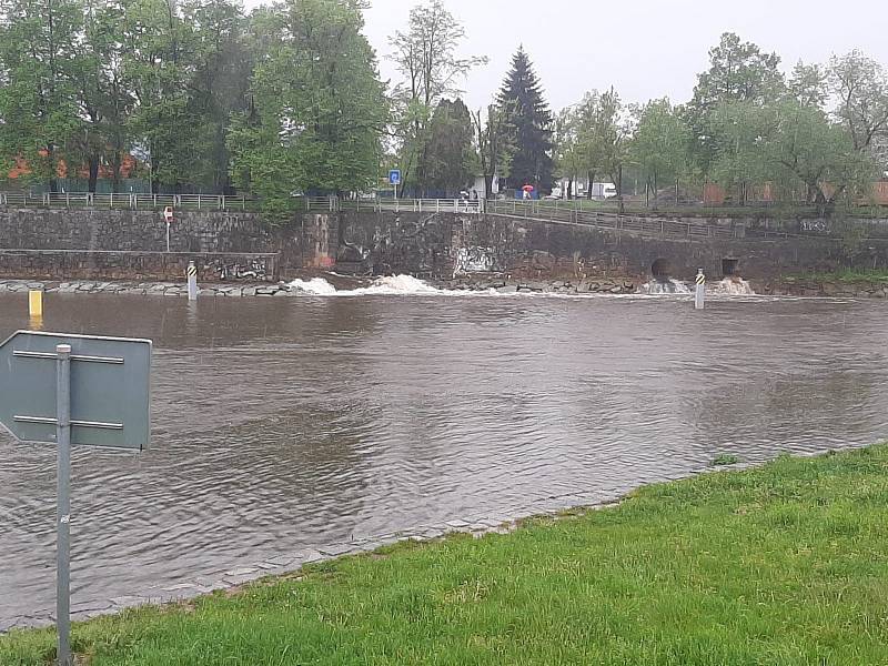 Vltava a Malše v Českých Budějovicích 13. 5. 2021.