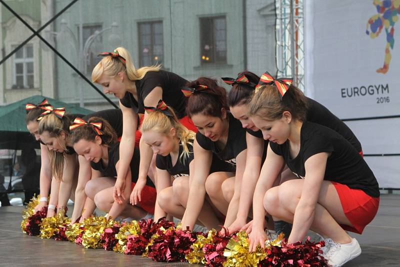 Mezinárodní gymnastické soutěže Eurogym začne v Českých Budějovicích přesně za 101 dní. Na snímku gymnastky Cheerleaders.