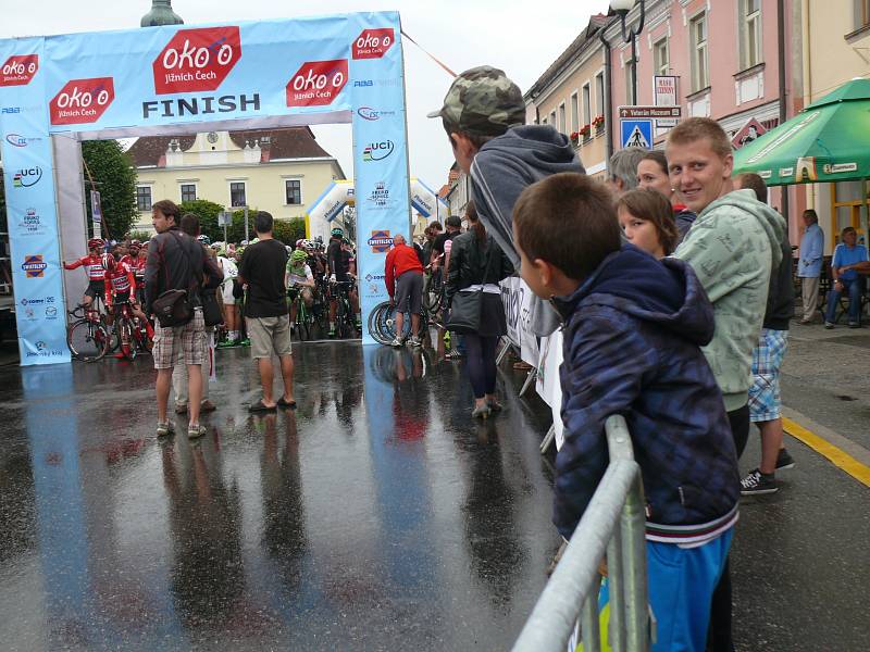 Cyklistický závod Okolo jižních Čech odstartoval v Nové Bystřici