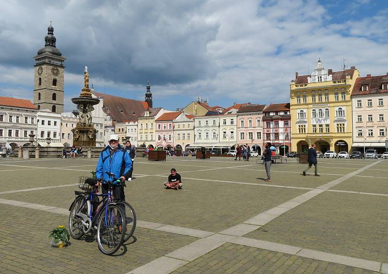 Centrální budějovické náměstí. Ilustrační fotografie.