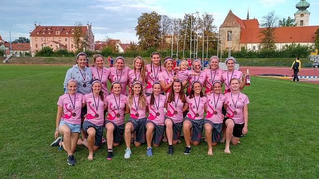 Bronz získal na mistrovství republiky ve frisbee, které se konalo 8. a 9. září v Českých Budějovicích, v ženské kategorii spolupořádající tým 3SB z českobudějovického Sokola.
