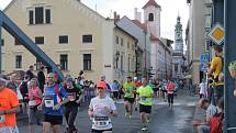 Závodníci Mattoni 1/2Maratonu 2016 v Českých Budějovicích.