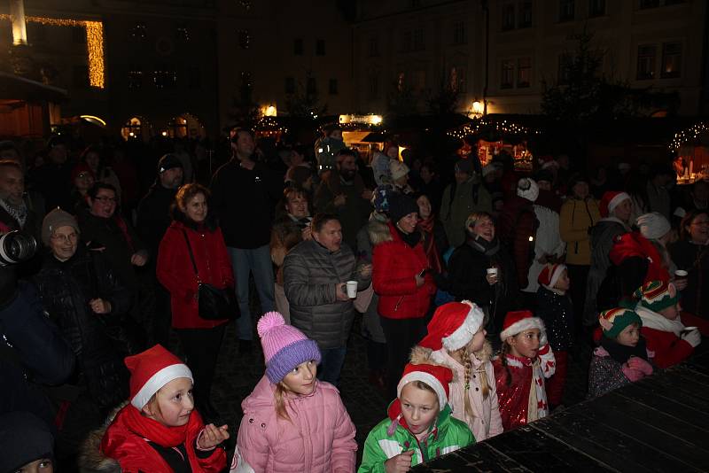 Česko zpívá koledy 2019 v Českém Krumlově.