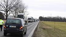 Havárie u Dasného zablokovala silniční tah Budějovice - Písek v sobotu 29. 2. 2020 dopoledne. Policie předpokládá odklon dopravy až do 13 hodin.