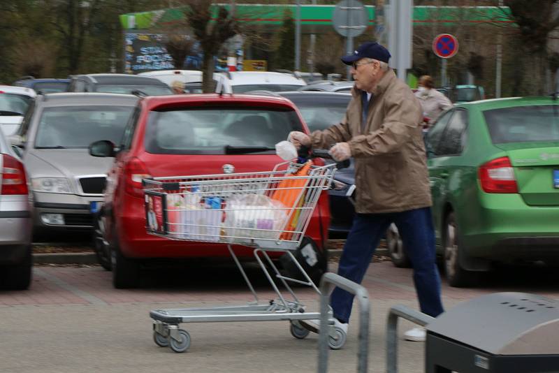 Páteční nákupy v českobudějovickém Kauflandu.