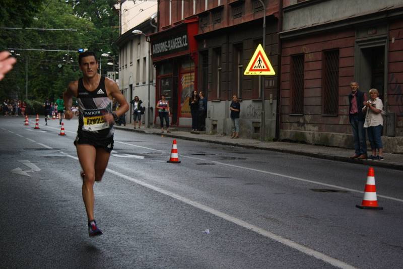 Závodníci Mattoni 1/2Maratonu 2016 v Českých Budějovicích.