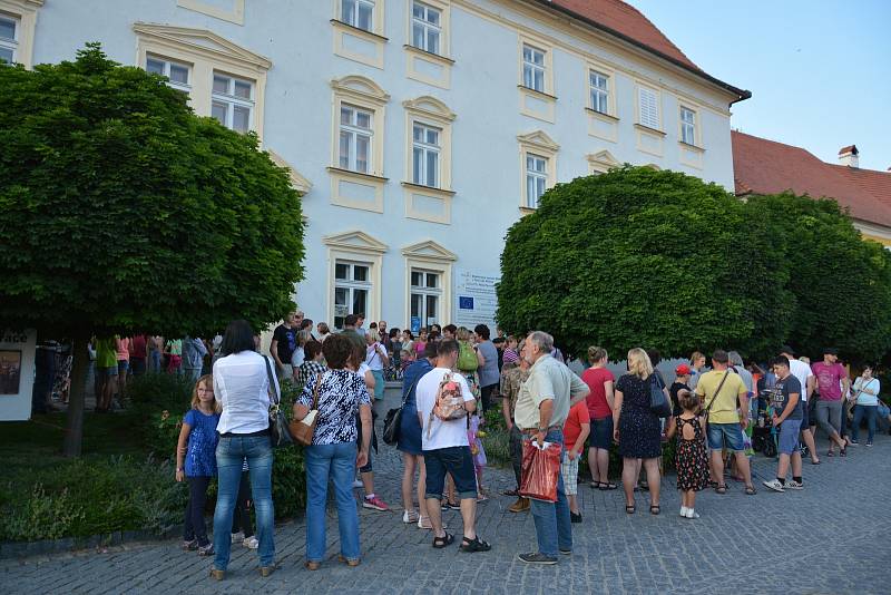 V Týně nad Vltavou si lidé o uplynulém víkendu užili Muzejní noc.
