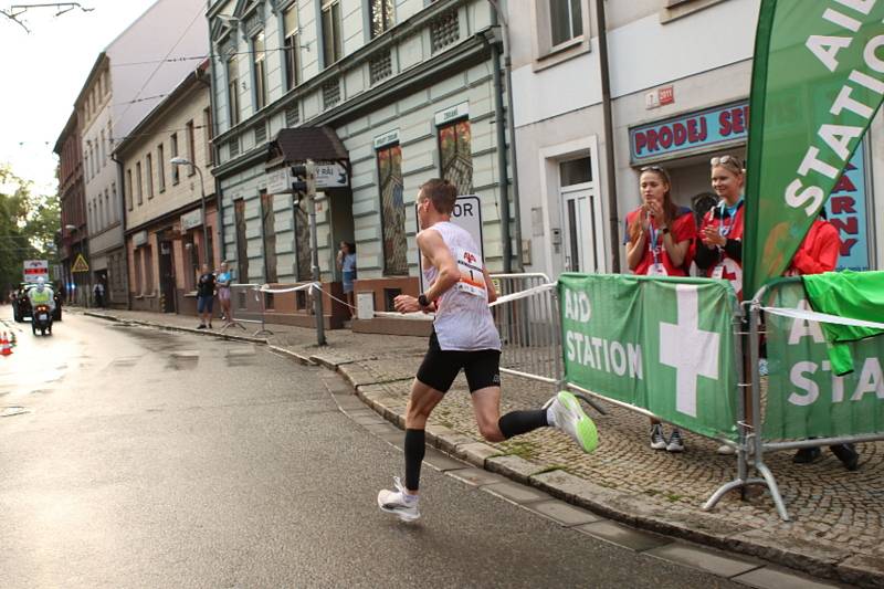 Vítěz českobudějovického půlmaratonu Vít Pavlišta