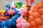 Největší balonková výstava na budějovickém výstavišti. Připravuje ji Tomáš Okurek a Michaela Štěpničková.