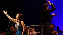 Tenorista Jonas Kaufmann zahájil 18. července Mezinárodní hudební festival v Českém Krumlově. Na snímku sopranistka Sooyeon Kim.