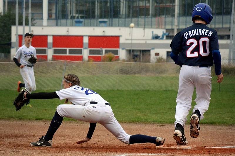 Baseballisté se v Hluboké nad Vltavou věnují dospělým i mládeži