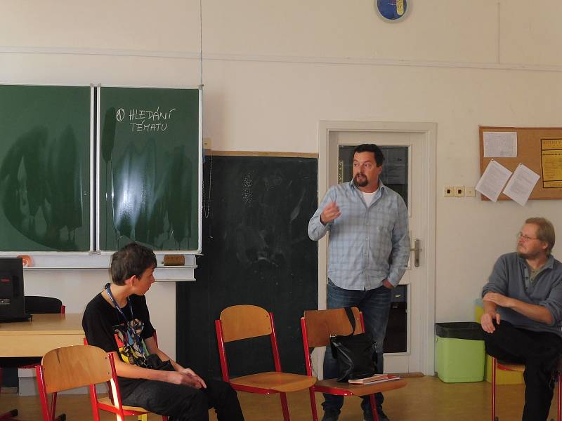 Michal Viewegh přijel do Českých Budějovic vést workshop tvůrčího psaní.