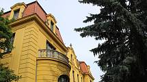 Hardtmuthova vila v Českých Budějovicích slouží pro účely DDM již čtyřicet let.