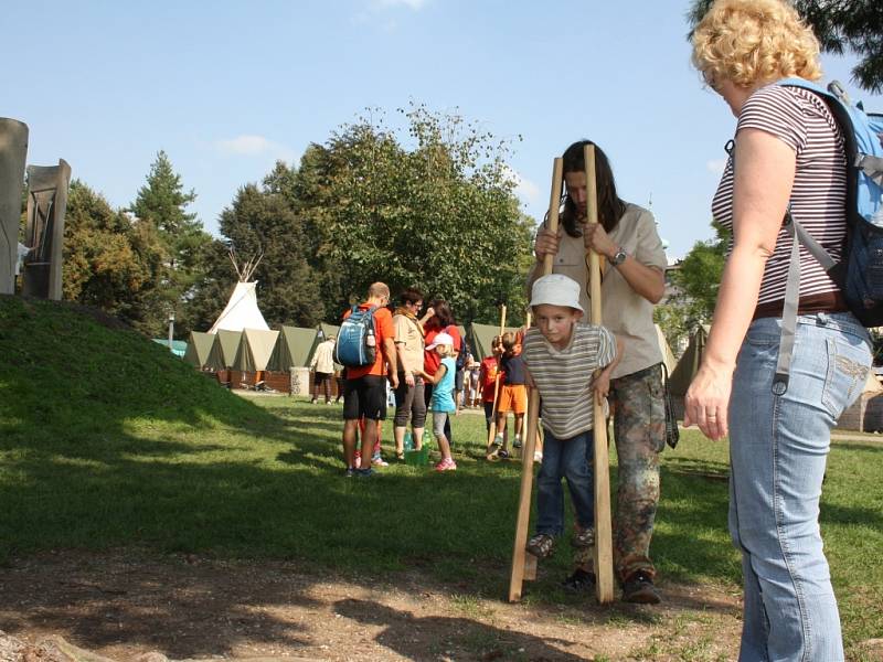 Skautská pouť na Sokolském ostrově v Českých Budějovicích.