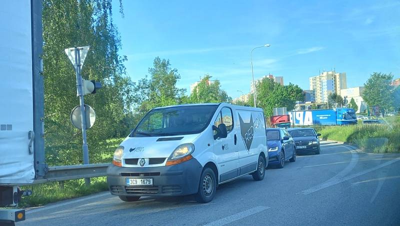 Opravy Strakonické ulice v Českých Budějovicích v květnu 2022.