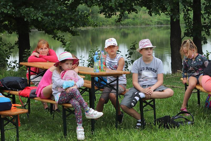 Příměstský tábor VSKH Pohodáři na malé farmě u Pilmanova rybníka v Českých Budějovicích.
