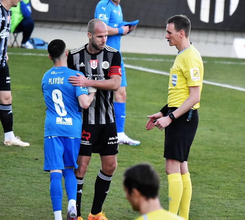 FORTUNA:LIGA: Dynamo Č. Budějovice - Baník Ostrava 2:1 (1:1).