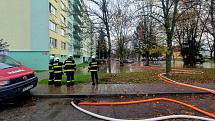 Havárie vodovodního řadu u křižovatky Pražské a Strakonické ulice.