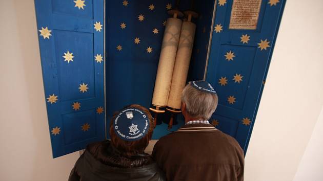 Obnovená synagoga ve Čkyni přilákala za dva roky skoro 3000 lidí.