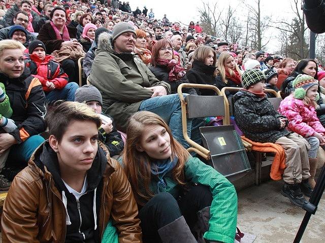 Představení Lotrando a Zubejda na krumlovské točně.