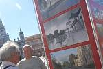 Když století městem proletí je výstava velkoformátových fotografií v Českých Budějovicích na náměstí Přemysla Otakara II.
